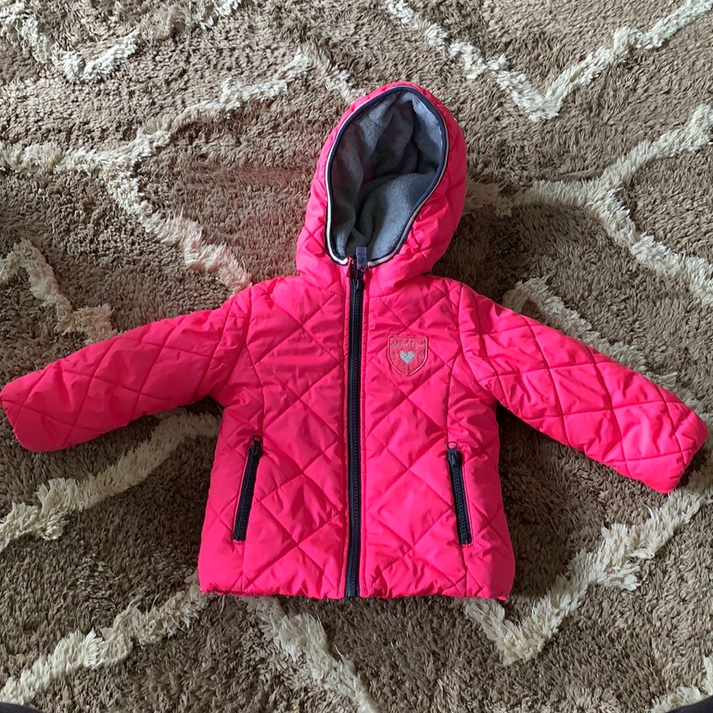 Toddler girls pink Oshkosh winter jacket. Size 2T